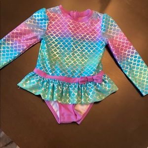 Long-sleeve mermaid bathing suit